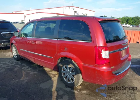 2016 Chrysler Town & Country Touring z USA, uszkodzony, nr VIN 2C4RC1BG3GR173025